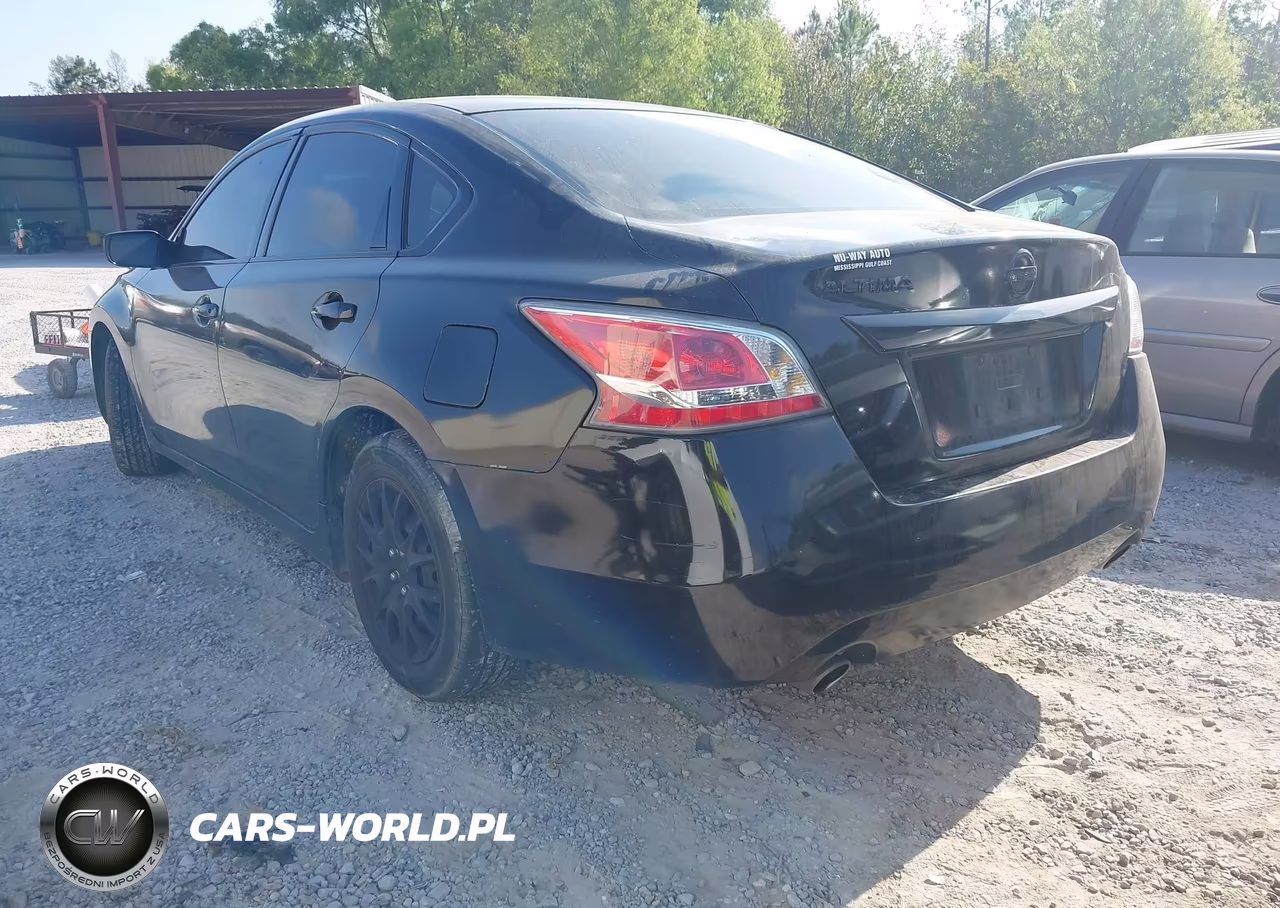 2015 Nissan Altima 2.5 VIN:1N4AL3AP9FC496096 - 3