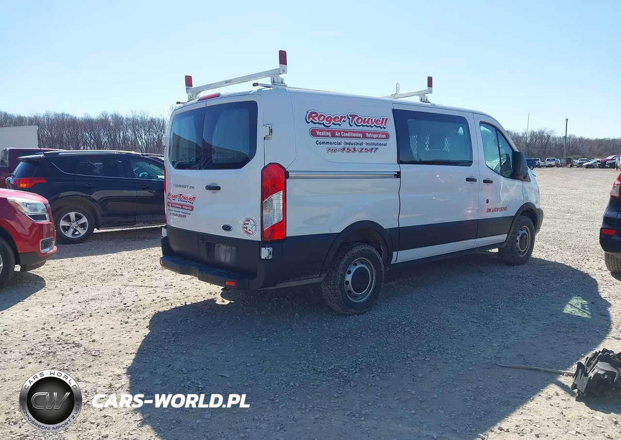 2019 Ford Transit-250 VIN:1FTYR1YM8KKB18925 - 4