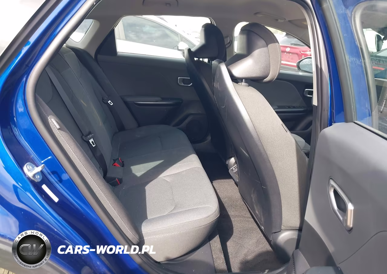 2025 Kia K4 Lxs VIN:3KPFT4DE1SE169968 - 8
