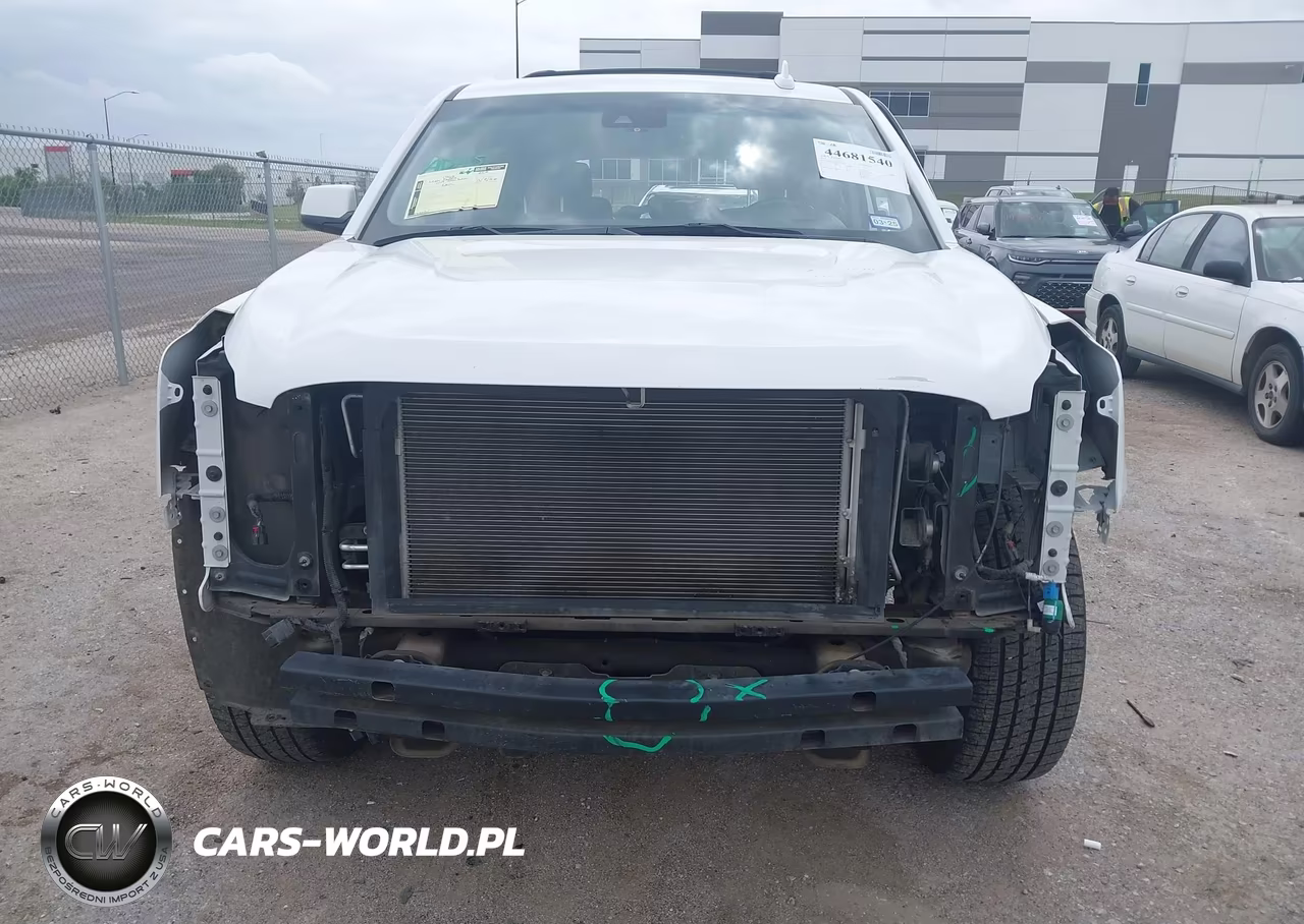 2018 GMC Yukon Xl Slt VIN:1GKS2GKC9JR152279 - 13
