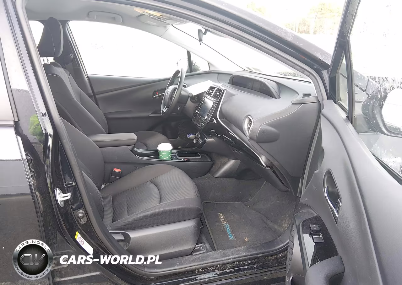 2021 Toyota Prius Prime Le VIN:JTDKAMFP5M3181702 - 5