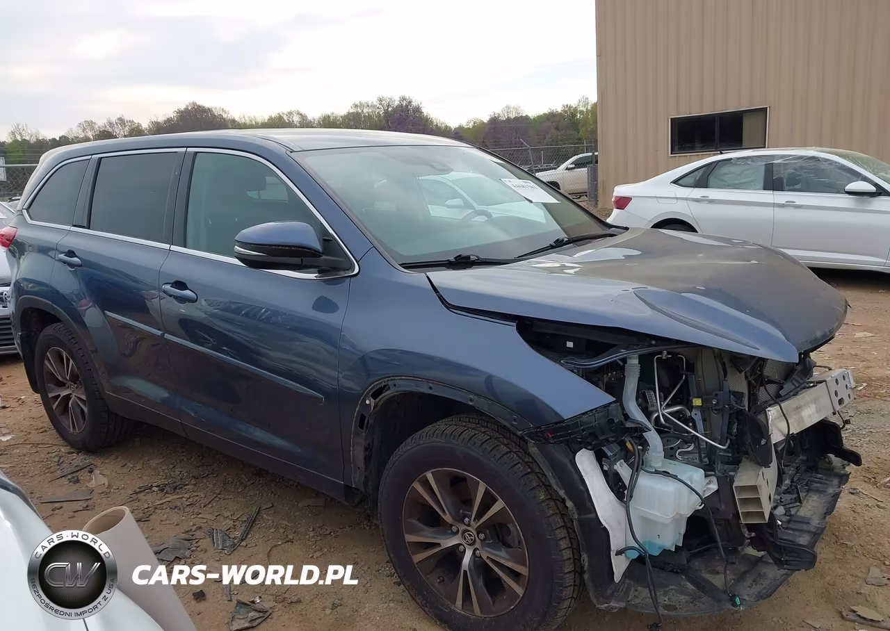2019 Toyota Highlander Le Plus VIN:5TDBZRFH0KS988543 - 13