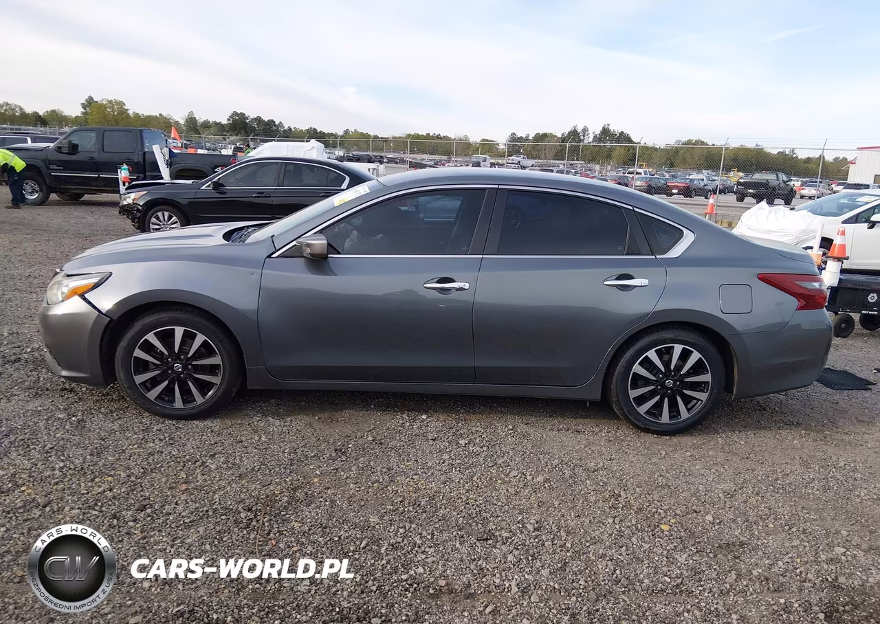 2018 Nissan Altima 2.5 Sv VIN:1N4AL3AP4JC131009 - 14