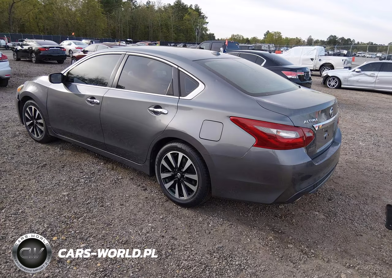 2018 Nissan Altima 2.5 Sv VIN:1N4AL3AP4JC131009 - 3