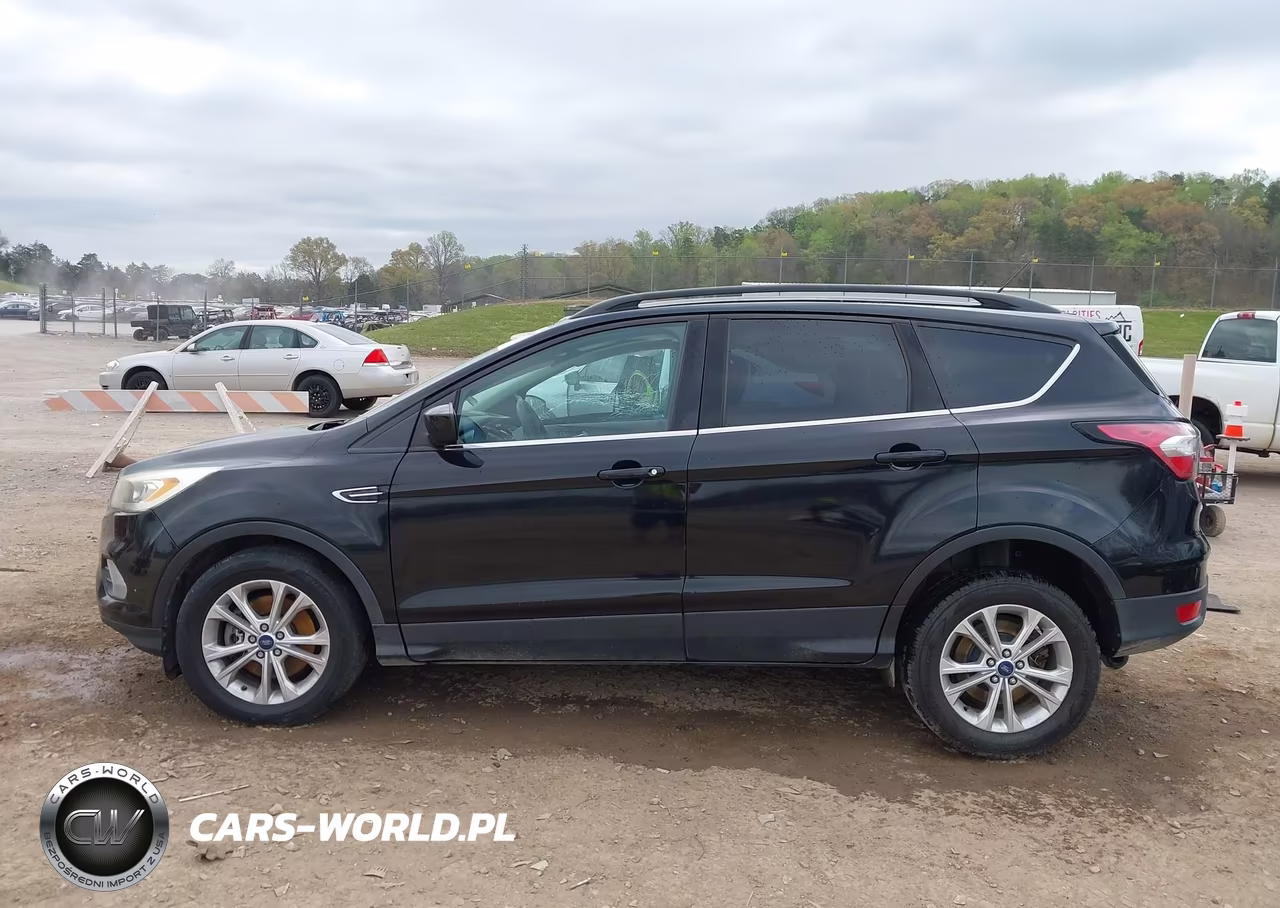 2017 Ford Escape Se VIN:1FMCU9GD1HUF00697 - 14