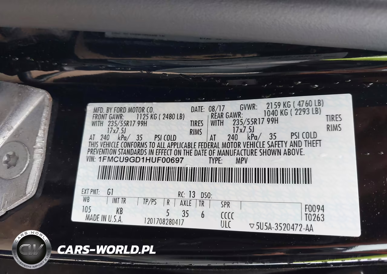 2017 Ford Escape Se VIN:1FMCU9GD1HUF00697 - 9