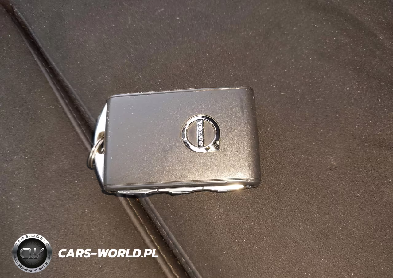 2023 Volvo C40 Recharge Pure Electric Twin Plus VIN:YV4ED3GL4P2064288 - 11