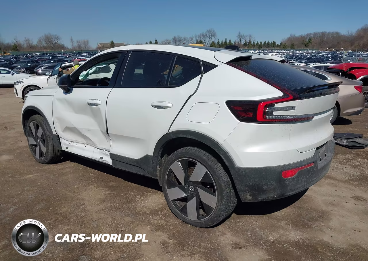 2023 Volvo C40 Recharge Pure Electric Twin Plus VIN:YV4ED3GL4P2064288 - 3