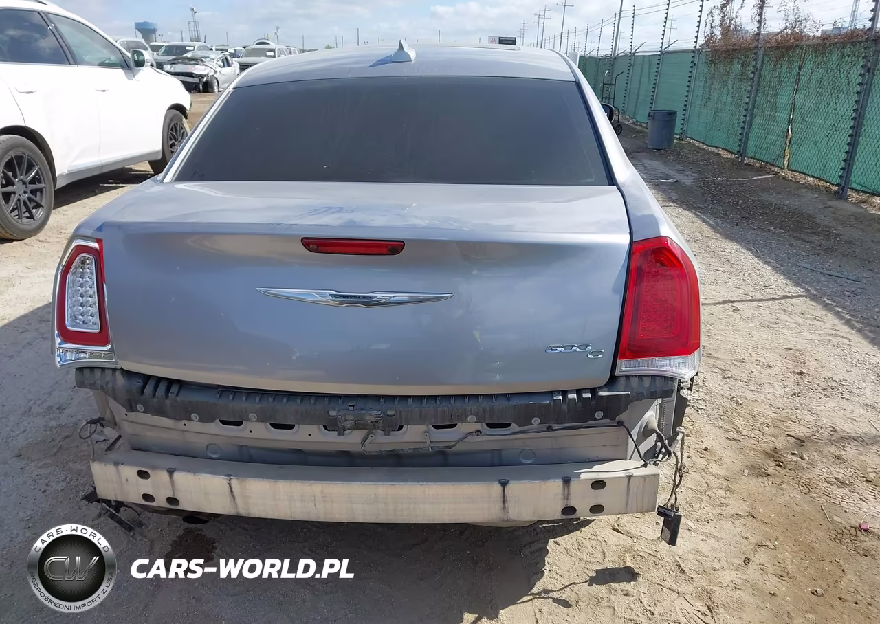 2017 Chrysler 300C VIN:2C3CCAEG0HH586291 - 16