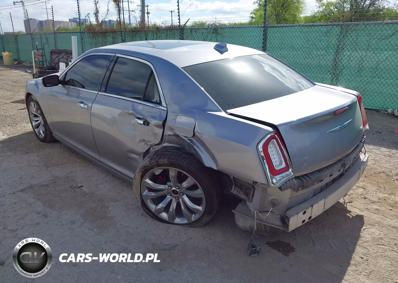 2017 Chrysler 300C VIN:2C3CCAEG0HH586291 - 3