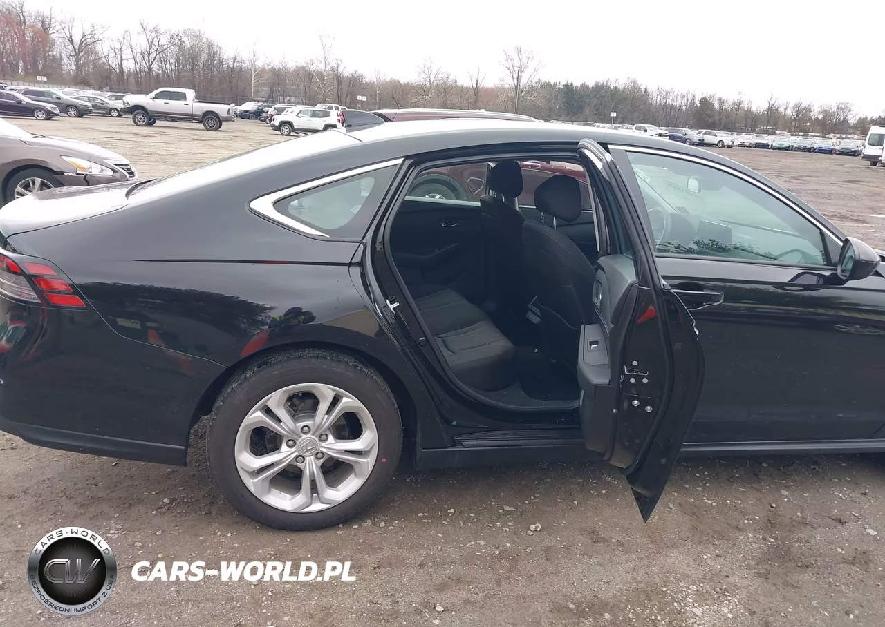 2025 Honda Accord Lx VIN:1HGCY1F23SA075228 - 8