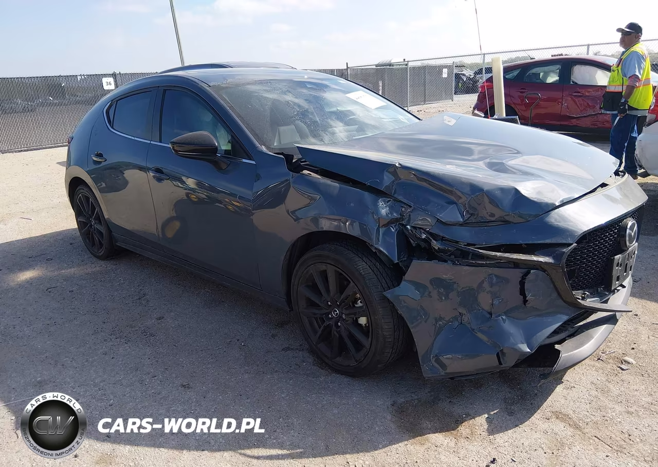 2023 Mazda Mazda3 2.5 S Carbon Edition
