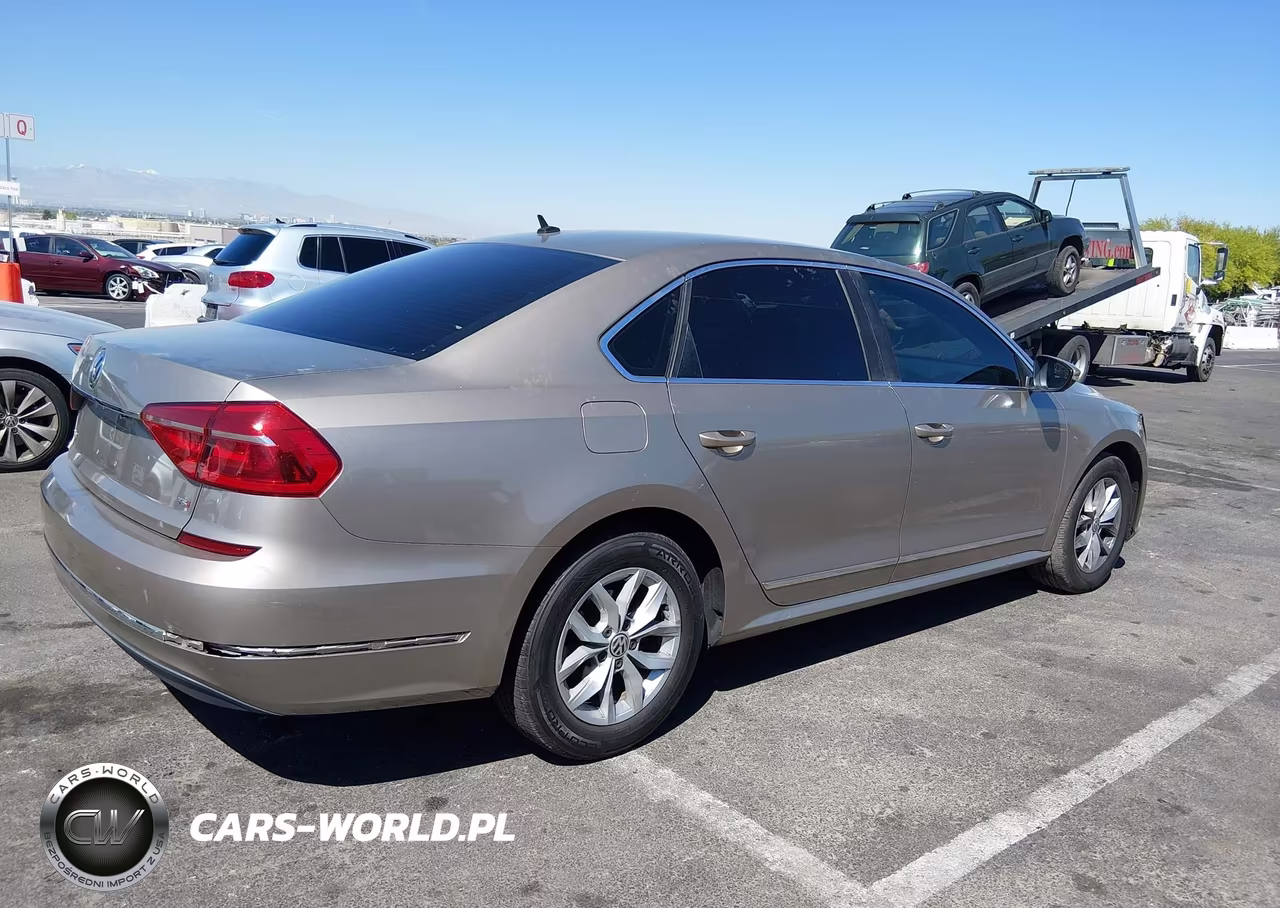 2016 Volkswagen Passat 1.8T S VIN:1VWAT7A31GC051185 - 4