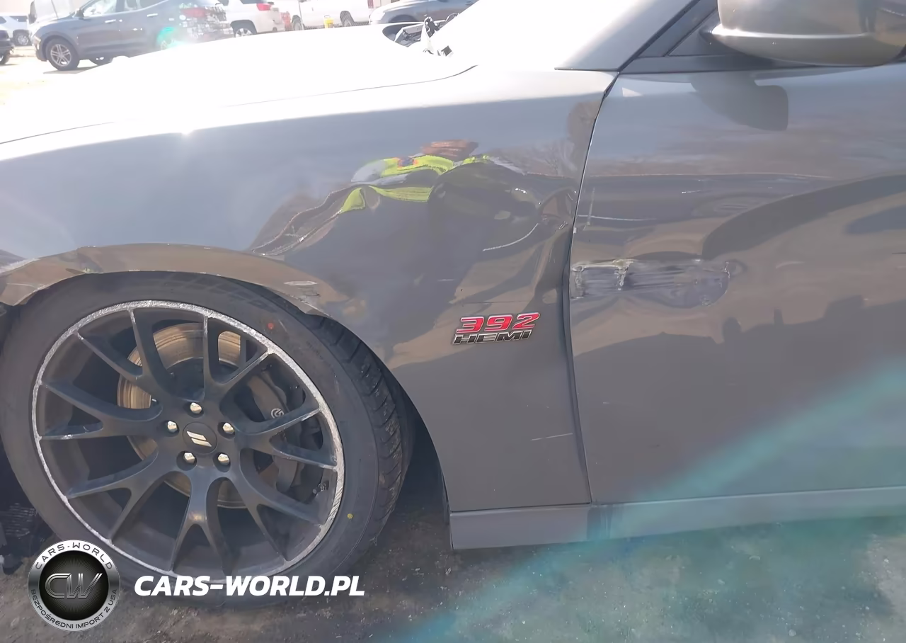 2019 Dodge Charger Scat Pack Rwd VIN:2C3CDXGJ4KH553679 - 18