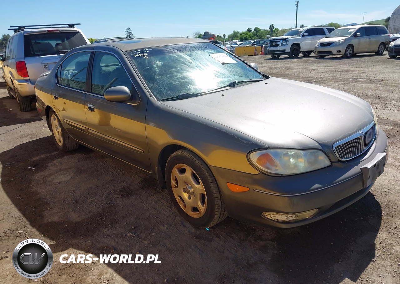 2000 Infiniti I30 Luxury-Touring