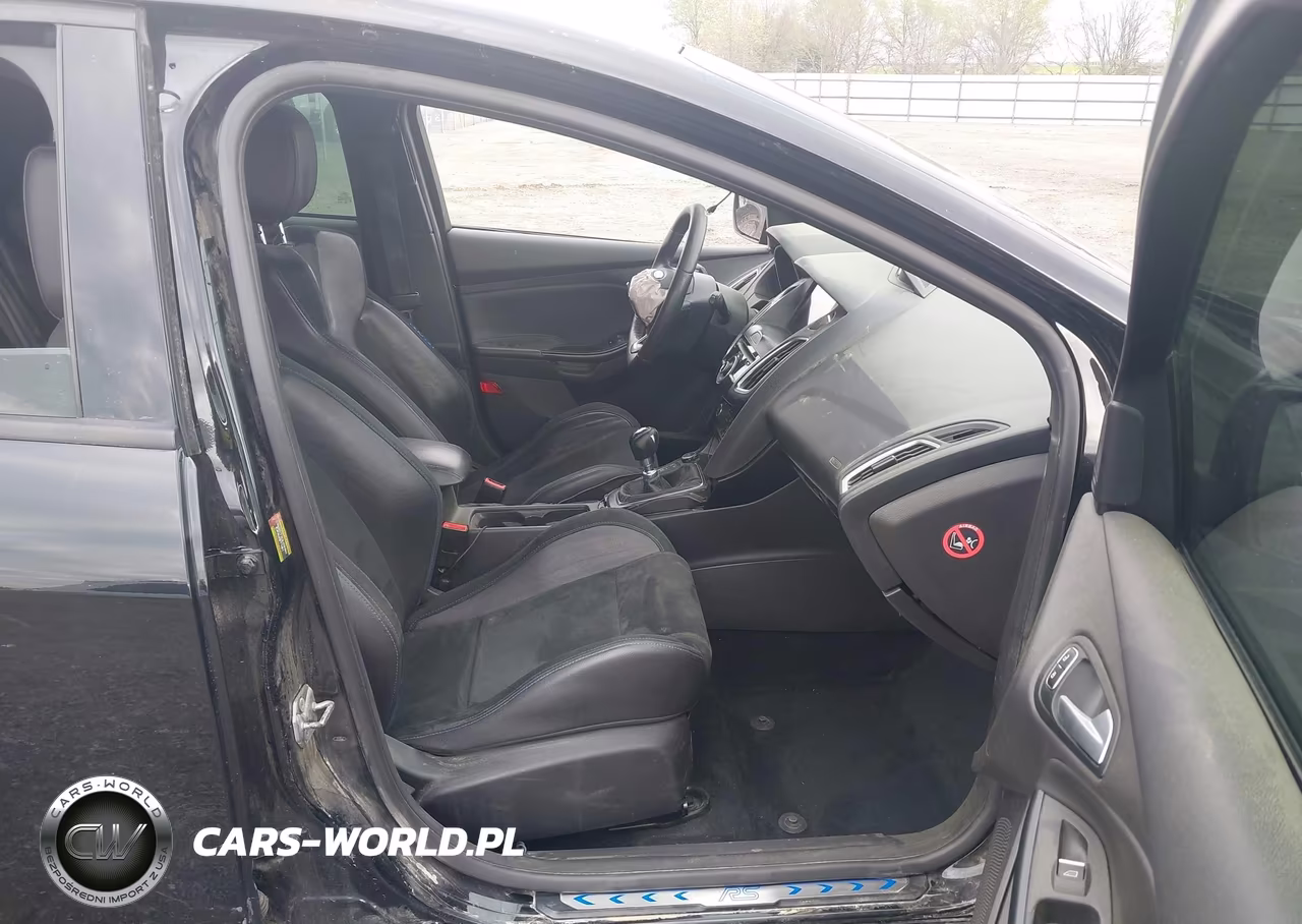 2016 Ford Focus Rs VIN:WF0DP3TH1G4116601 - 5
