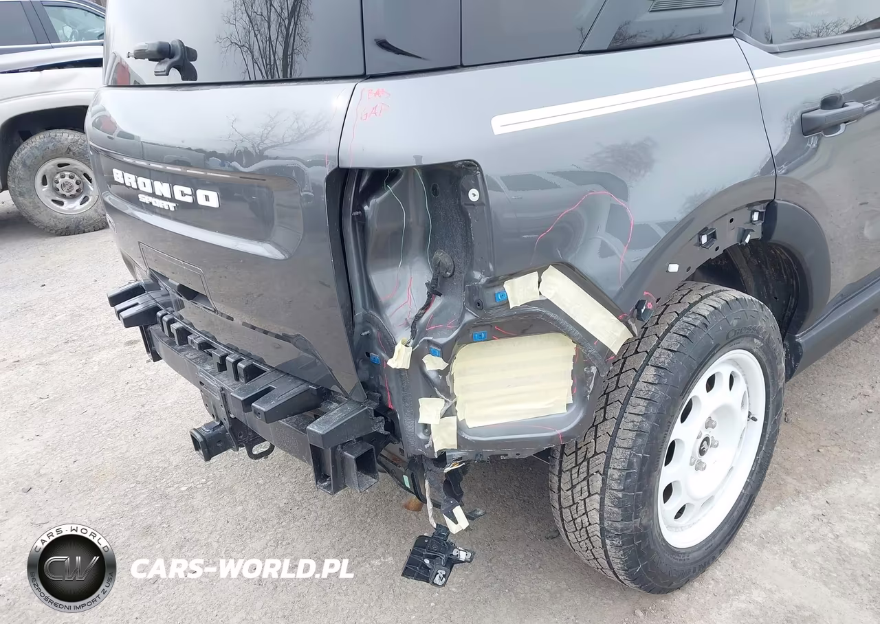 2024 Ford Bronco Sport Heritage VIN:3FMCR9G66RRF00996 - 18