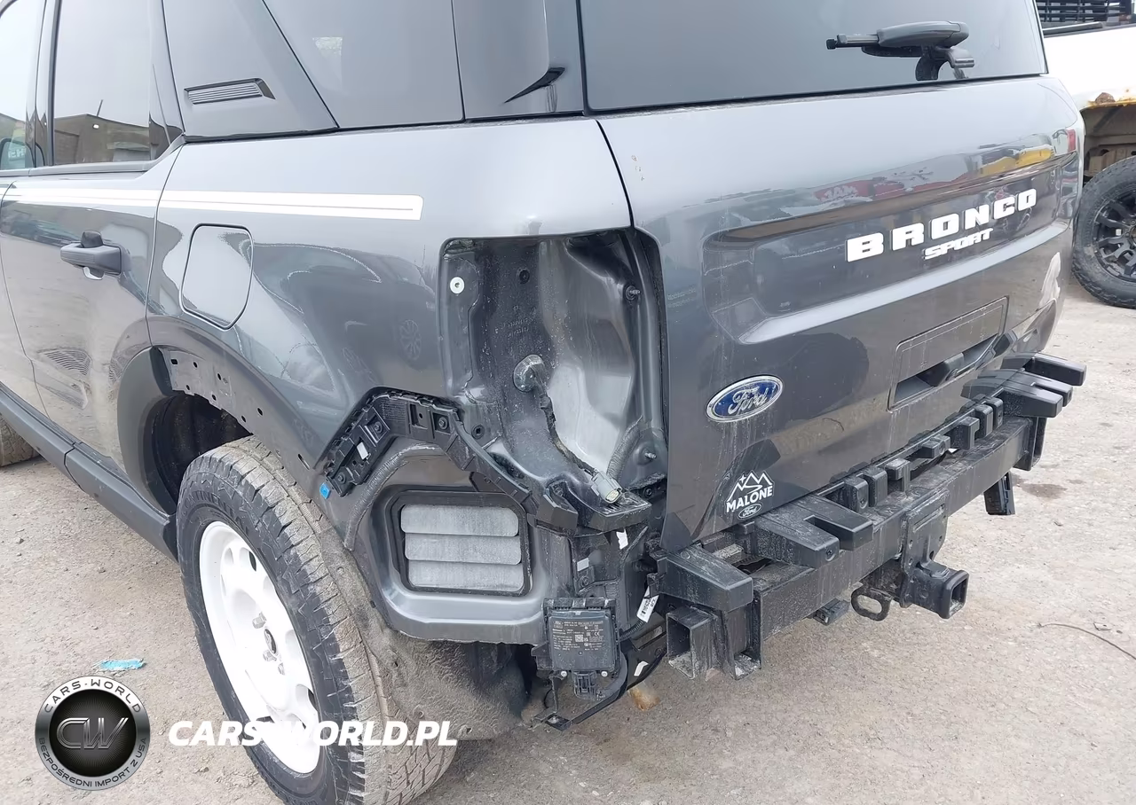 2024 Ford Bronco Sport Heritage VIN:3FMCR9G66RRF00996 - 6