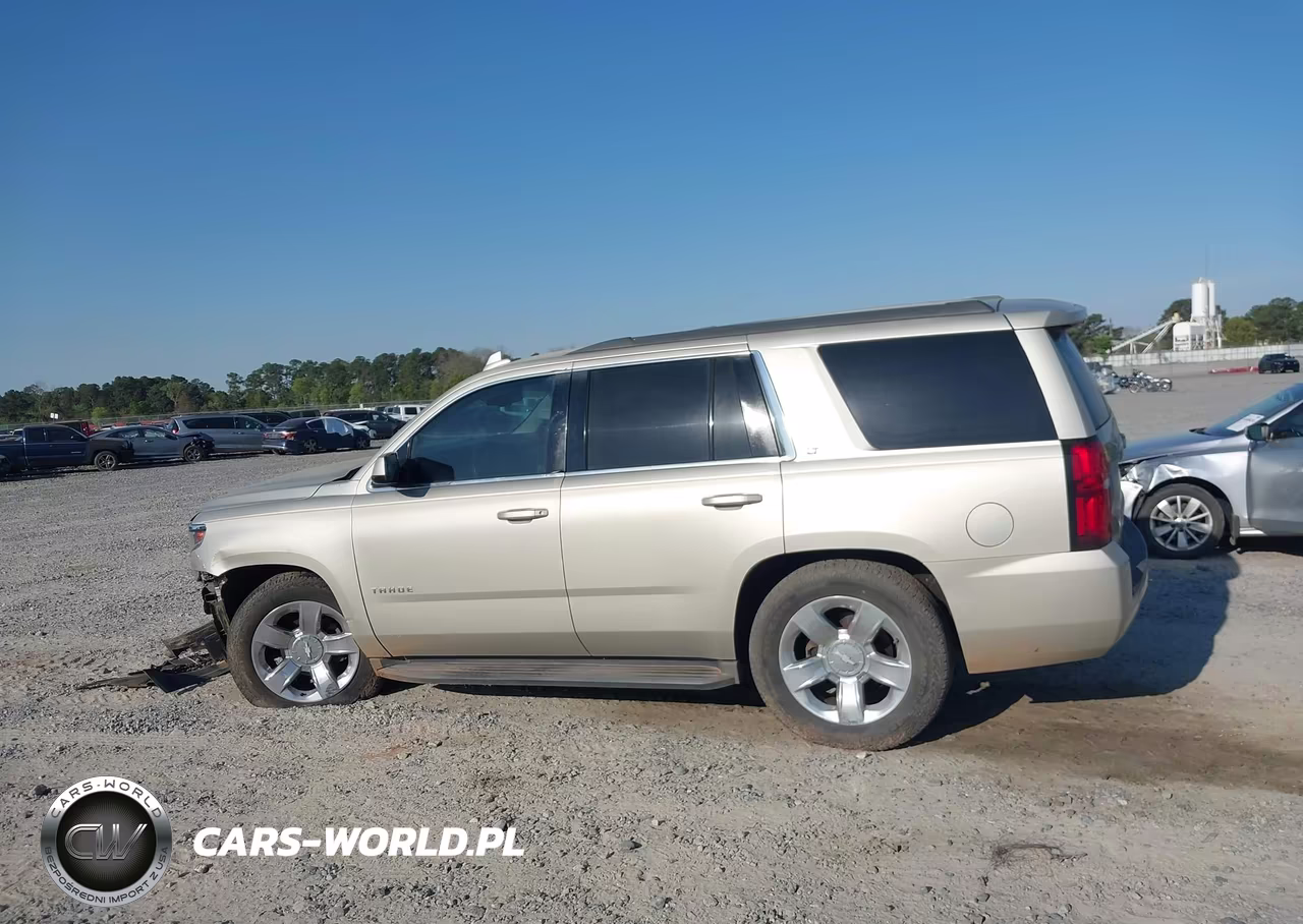 2015 Chevrolet Tahoe Lt VIN:1GNSKBKC6FR598855 - 14