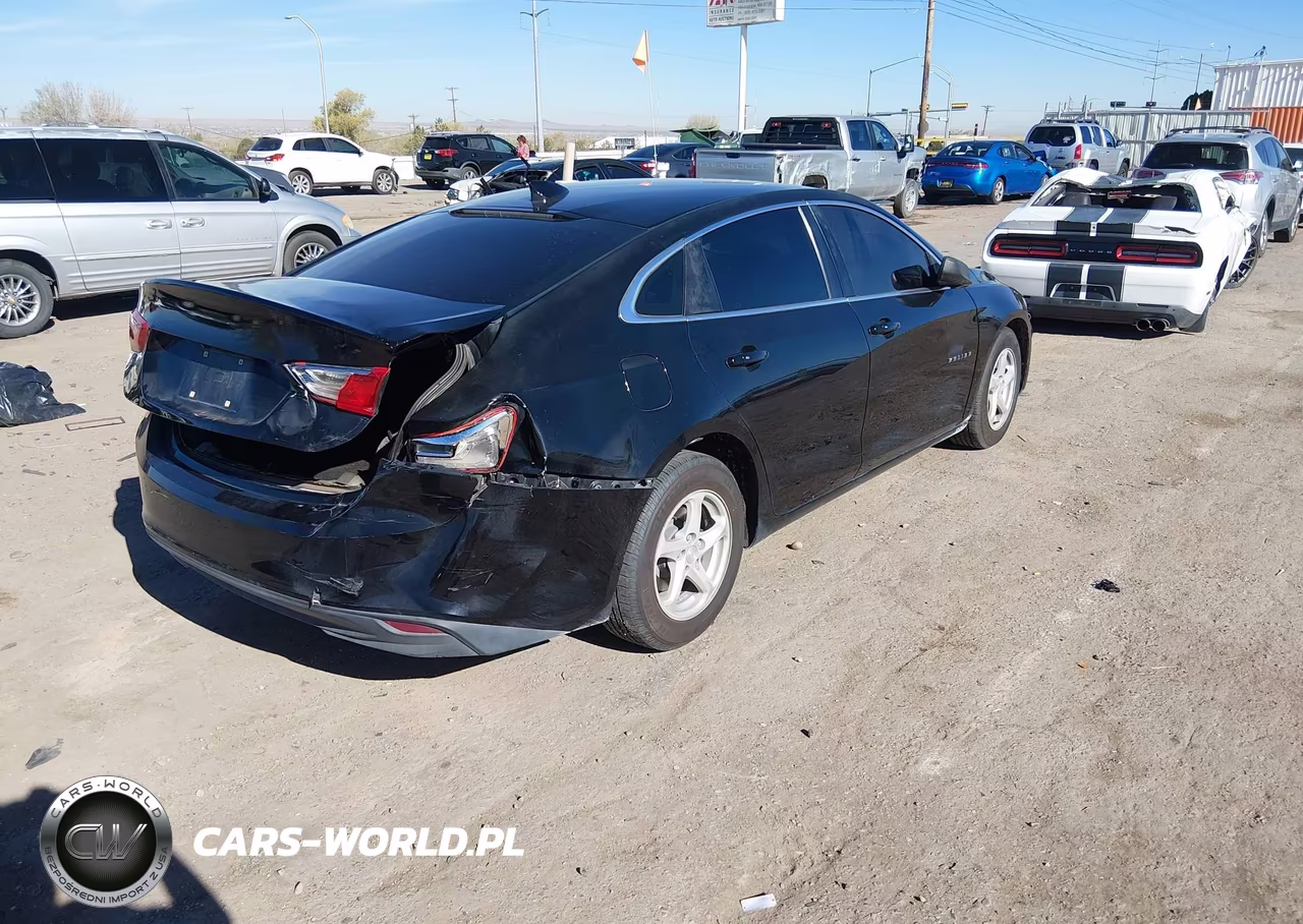 2017 Chevrolet Malibu Ls VIN:1G1ZB5ST9HF213567 - 4