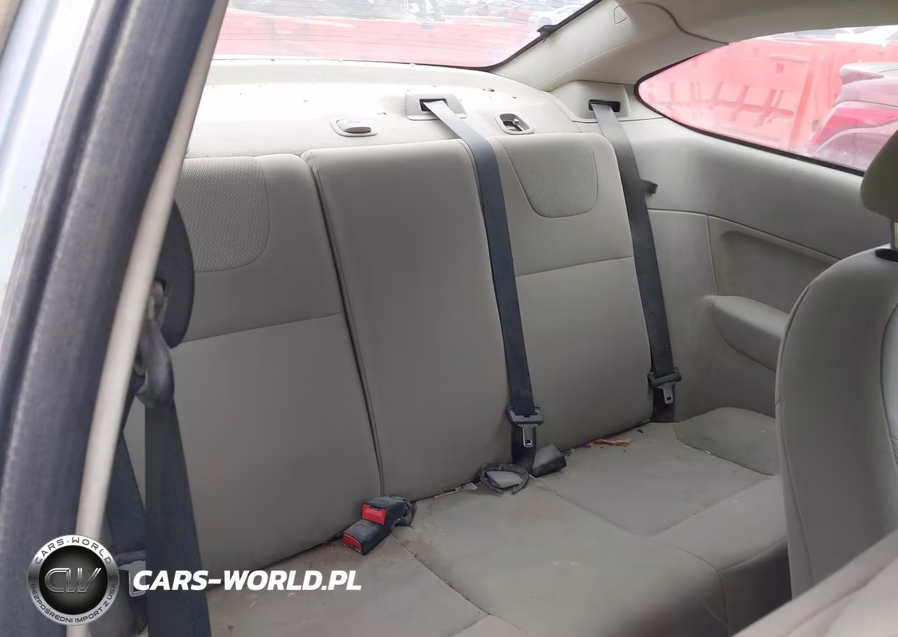 2008 Ford Focus S VIN:1FAHP32N98W125859 - 8