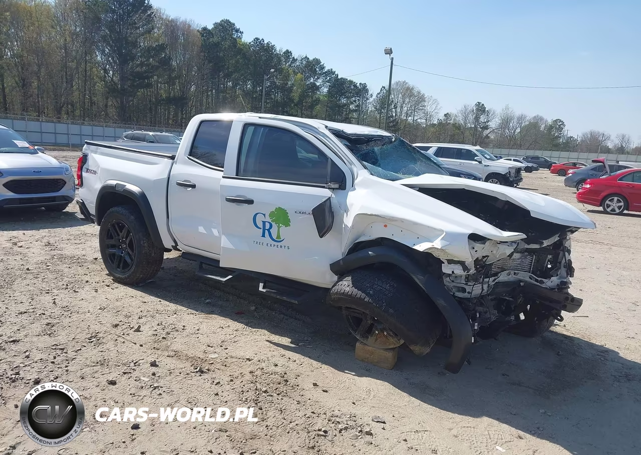 2025 Chevrolet Colorado 4Wd Trail Boss – zdjęcie 1 z 17