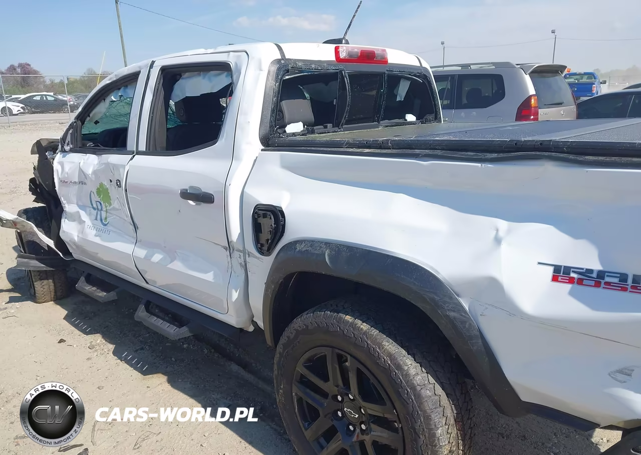 2025 Chevrolet Colorado 4Wd Trail Boss VIN:1GCPTEEK2S1141453 - 17