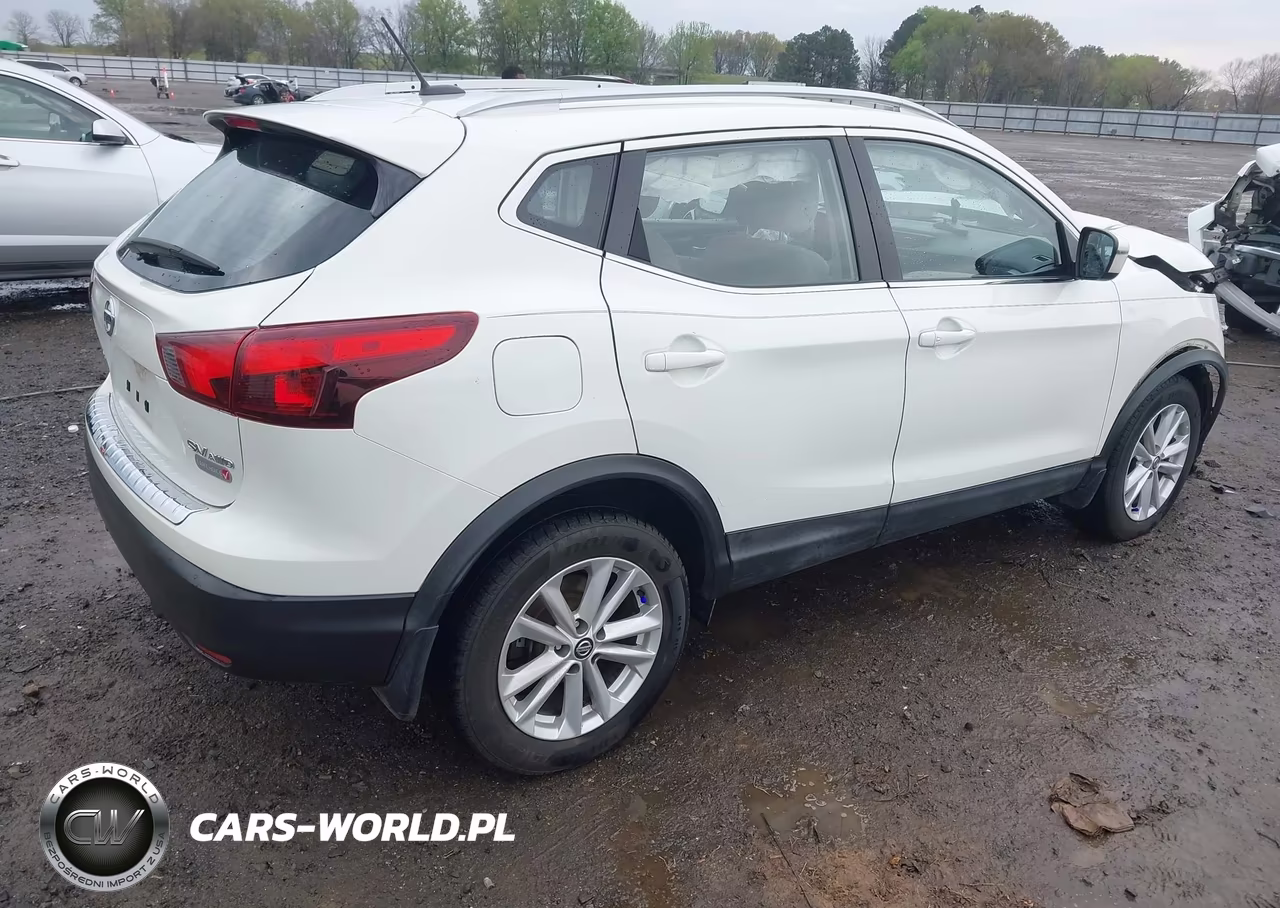 2018 Nissan Rogue Sport Sv VIN:JN1BJ1CR5JW286273 - 4