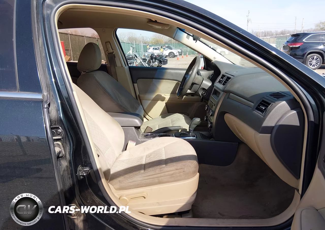 2010 Ford Fusion Se VIN:3FAHP0HGXAR333703 - 5