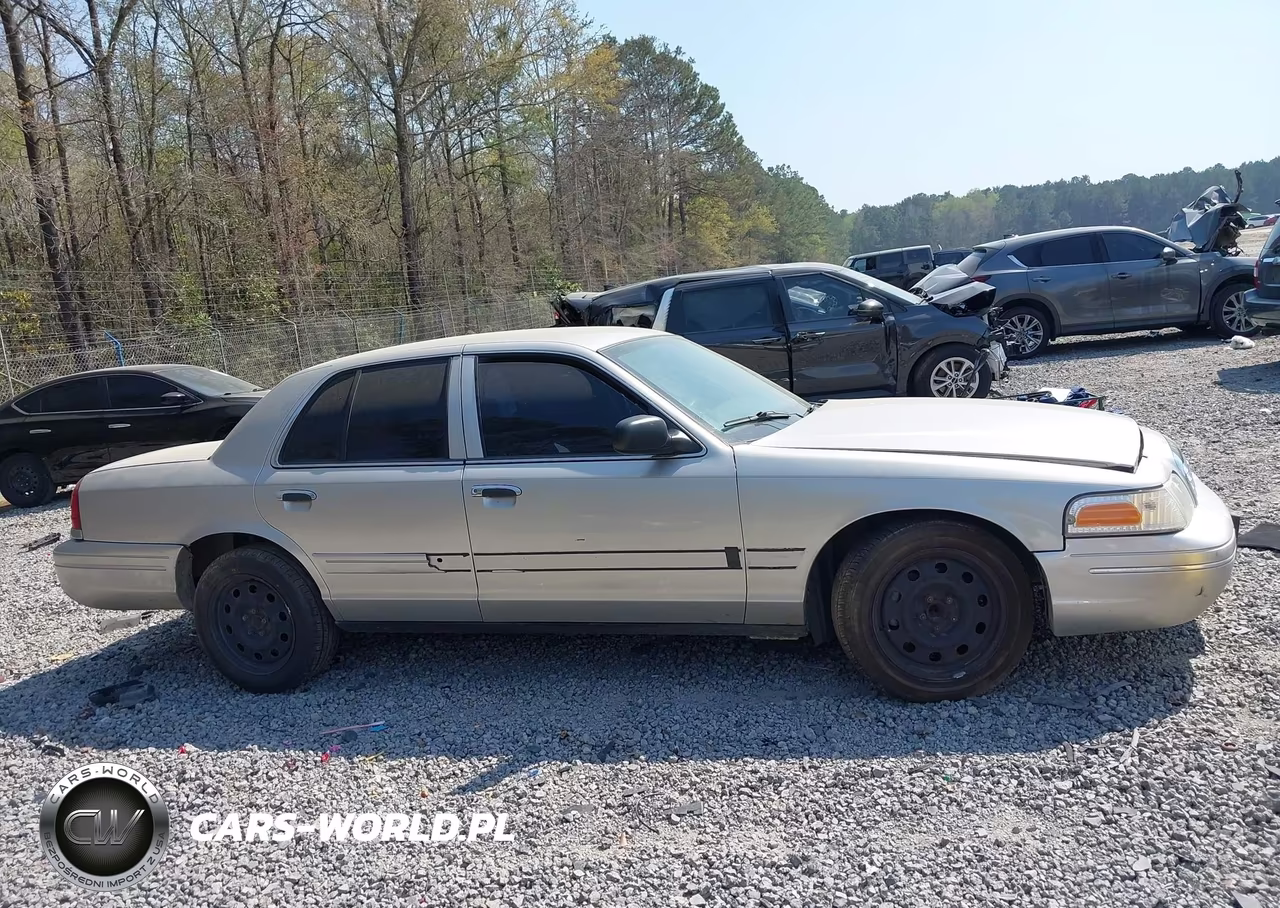 2007 Ford Crown Victoria Police-Police Interceptor VIN:2FAHP71W07X107433 - 13
