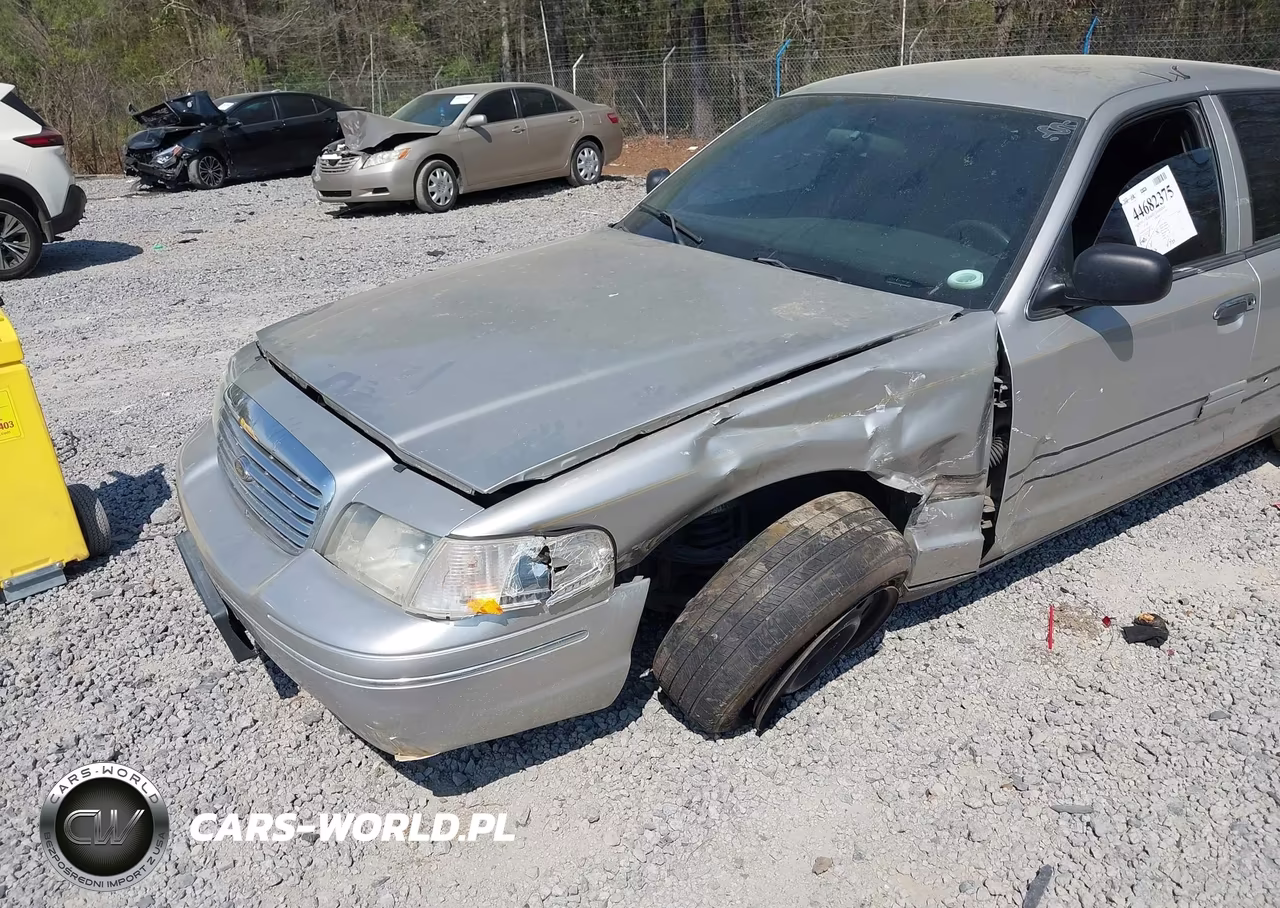 2007 Ford Crown Victoria Police-Police Interceptor VIN:2FAHP71W07X107433 - 6