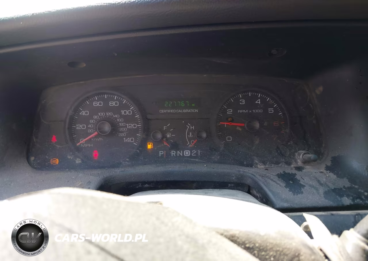 2007 Ford Crown Victoria Police-Police Interceptor VIN:2FAHP71W07X107433 - 7