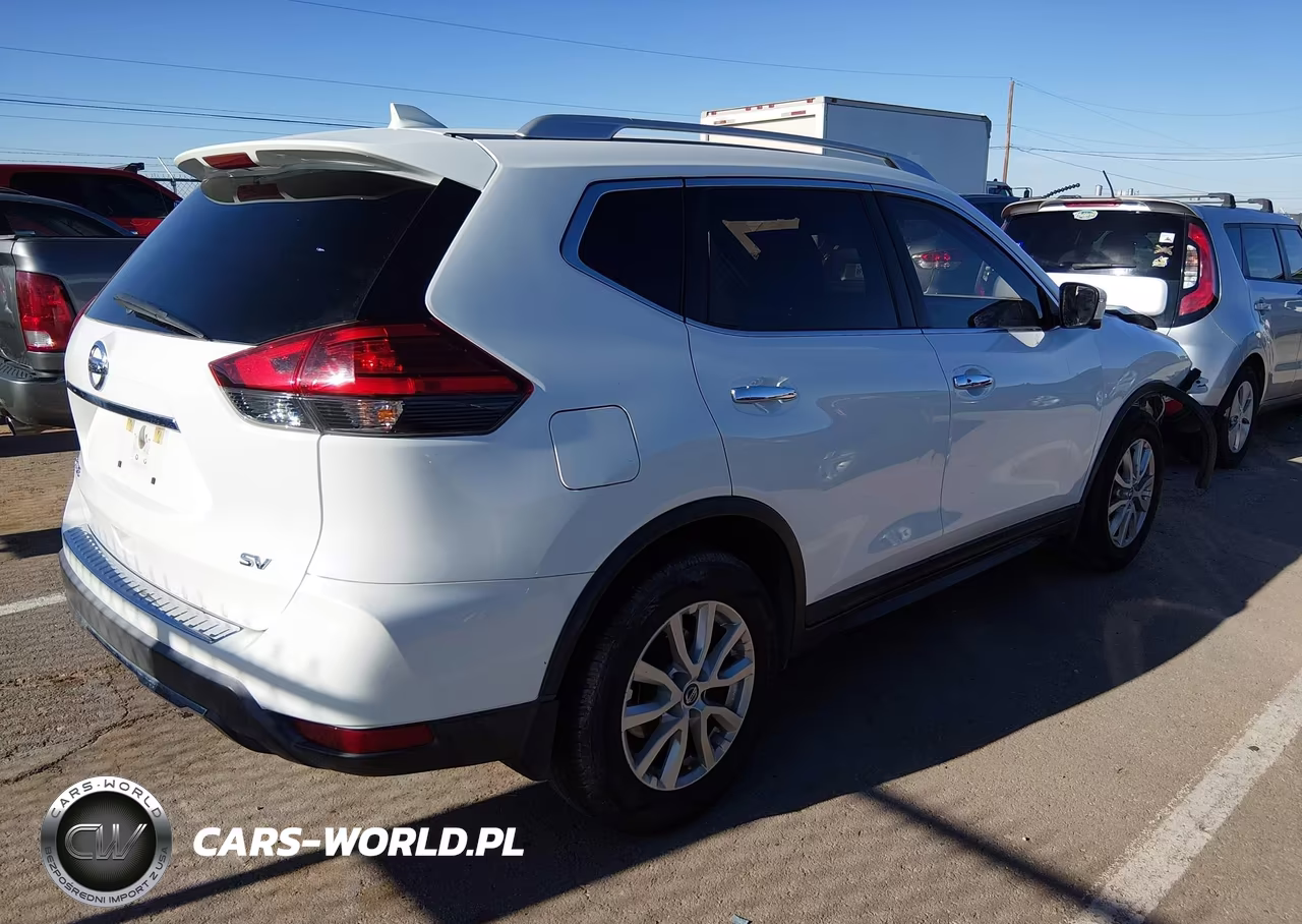 2017 Nissan Rogue Sv VIN:KNMAT2MT5HP550597 - 4