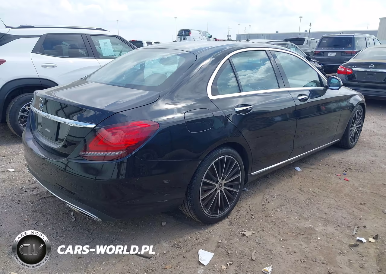 2021 Mercedes-Benz C 300 Sedan VIN:W1KWF8DB2MR612114 - 4