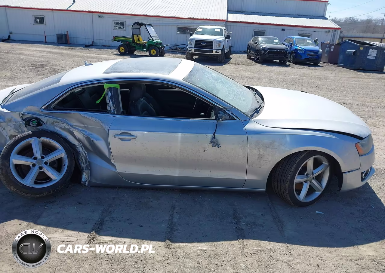 2010 Audi A5 2.0T Premium VIN:WAULFAFRXAA002659 - 13
