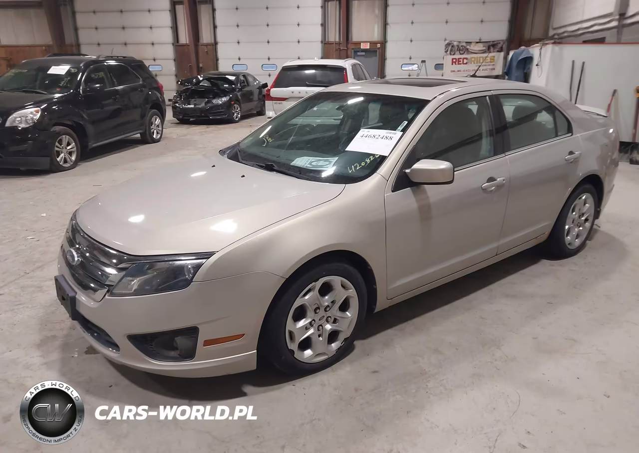 2010 Ford Fusion Se VIN:3FAHP0HA7AR420826 - 2