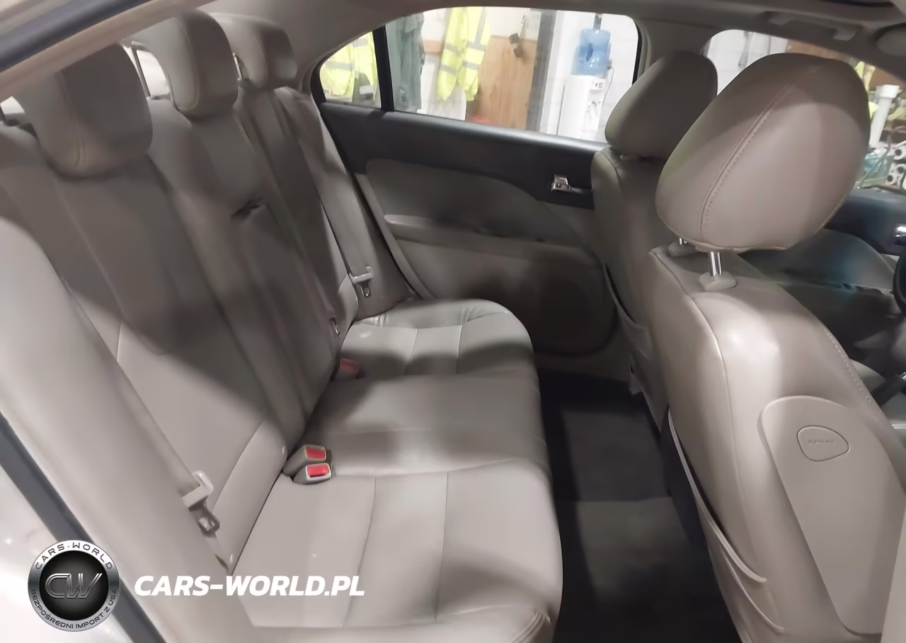 2010 Ford Fusion Se VIN:3FAHP0HA7AR420826 - 8