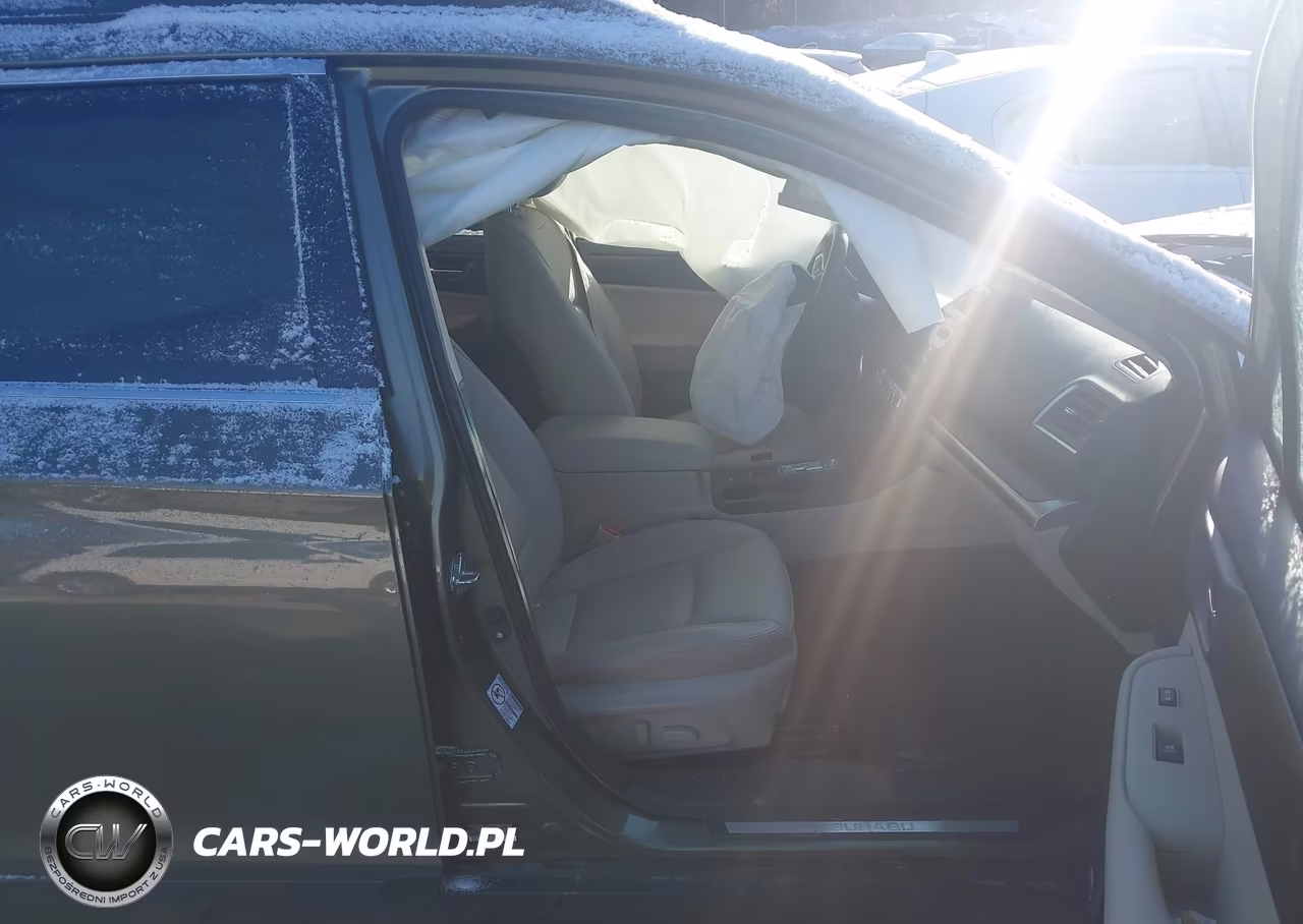 2017 Subaru Outback 2.5I Limited VIN:4S4BSANC9H3351023 - 5