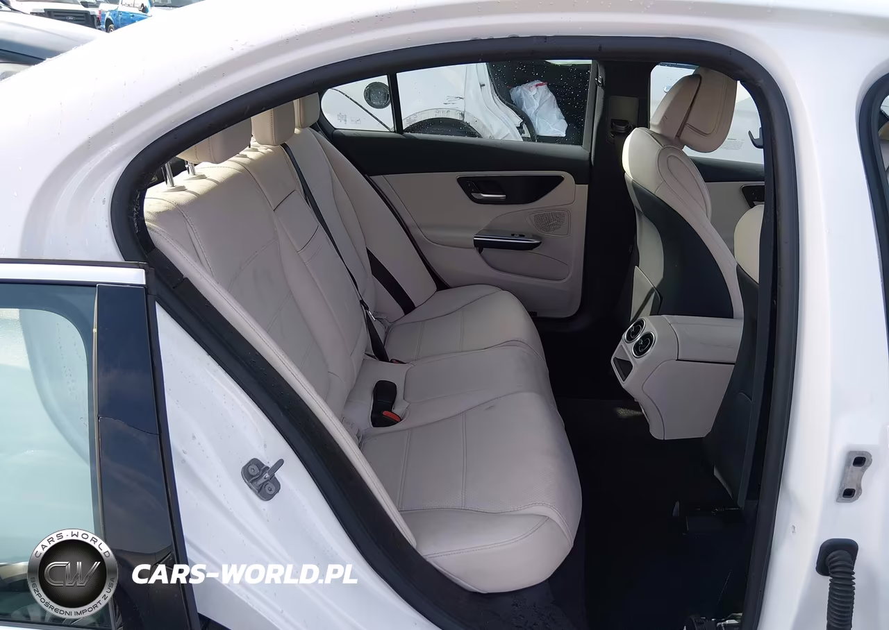 2025 Mercedes-Benz C 300 VIN:W1KAF4GB9SR257115 - 8