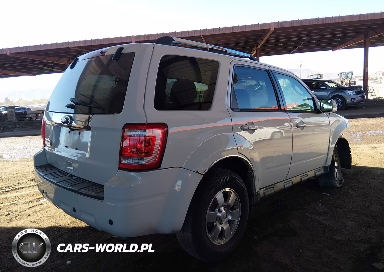 2012 Ford Escape Limited VIN:1FMCU0E72CKC63845 - 4