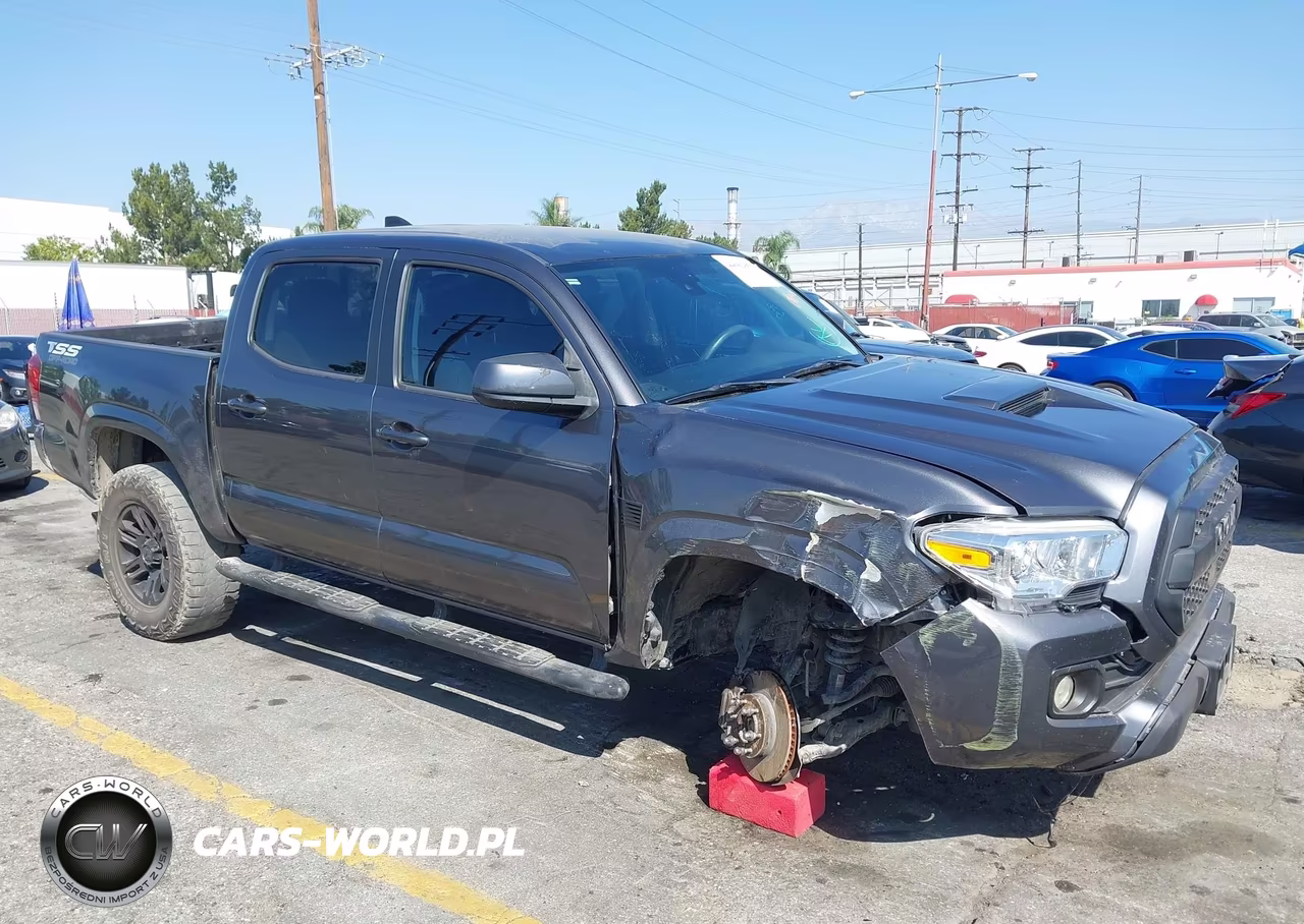 2020 Toyota Tacoma Sr