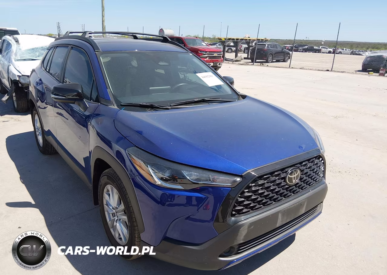 2025 Toyota Corolla Cross Le