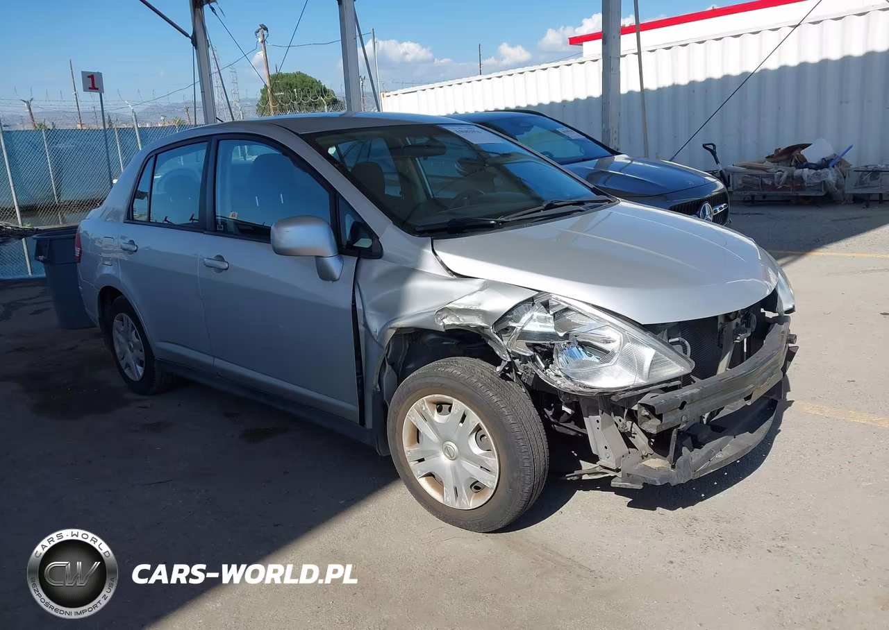 2011 Nissan Versa 1.8S