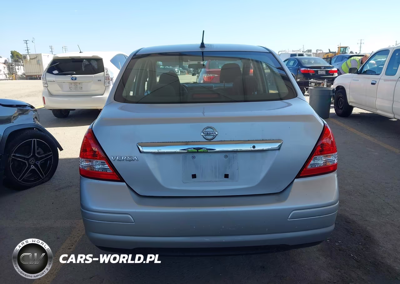 2011 Nissan Versa 1.8S VIN:3N1BC1AP9BL481764 - 16