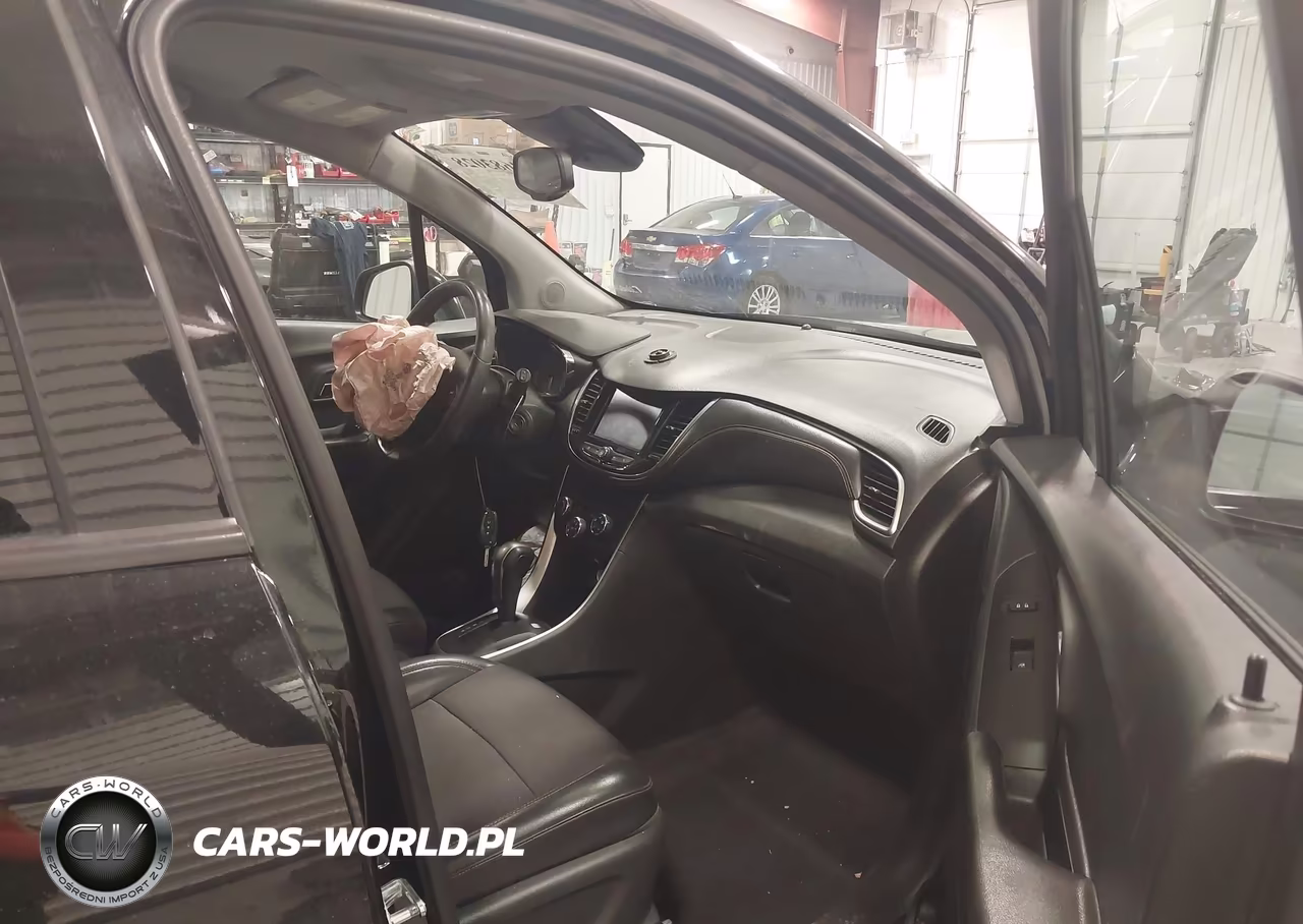 2021 Chevrolet Trax Awd Lt VIN:KL7CJPSM1MB375874 - 5