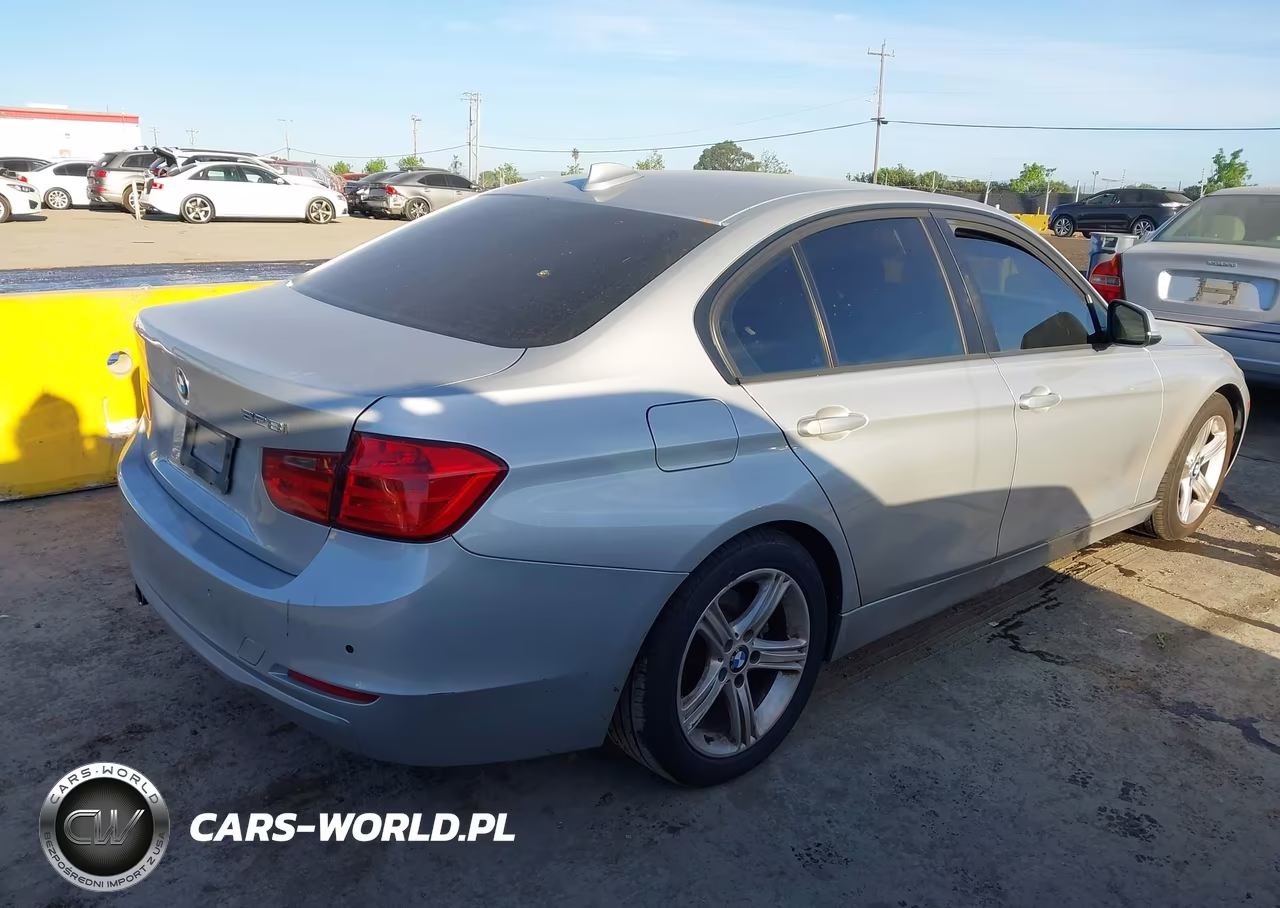 2013 BMW 328I VIN:WBA3A5C5XDF603553 - 4