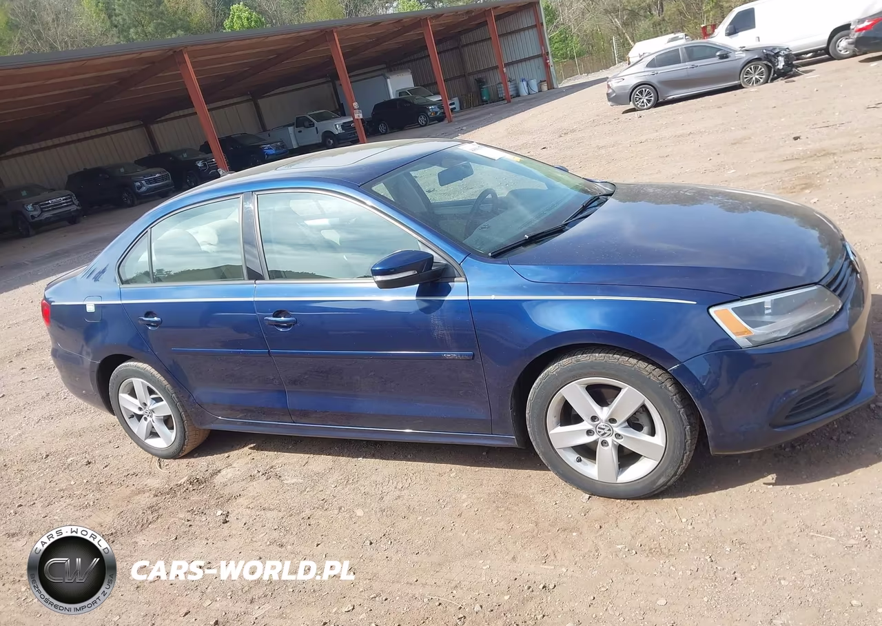2011 Volkswagen Jetta Tdi VIN:3VWLL7AJ0BM041827 - 13