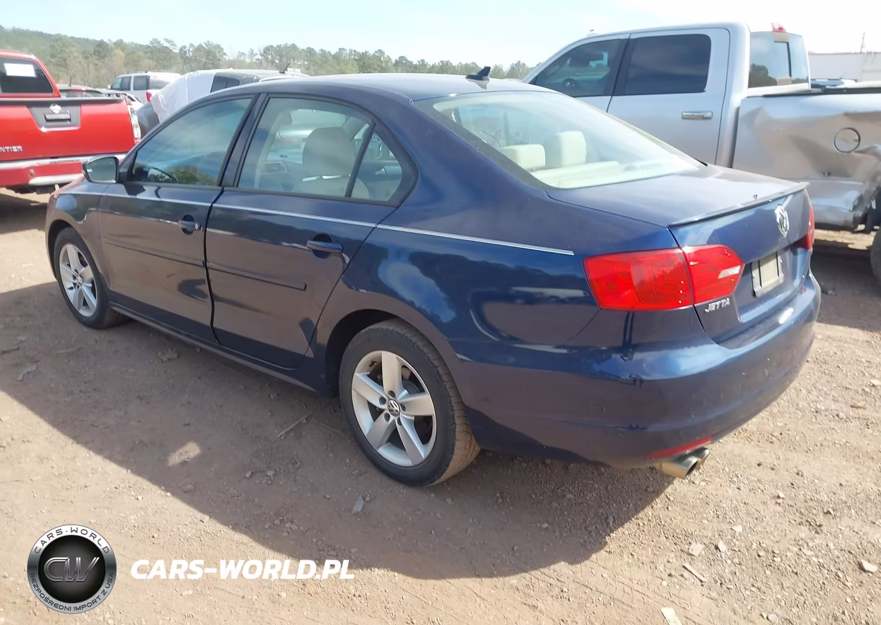 2011 Volkswagen Jetta Tdi VIN:3VWLL7AJ0BM041827 - 3