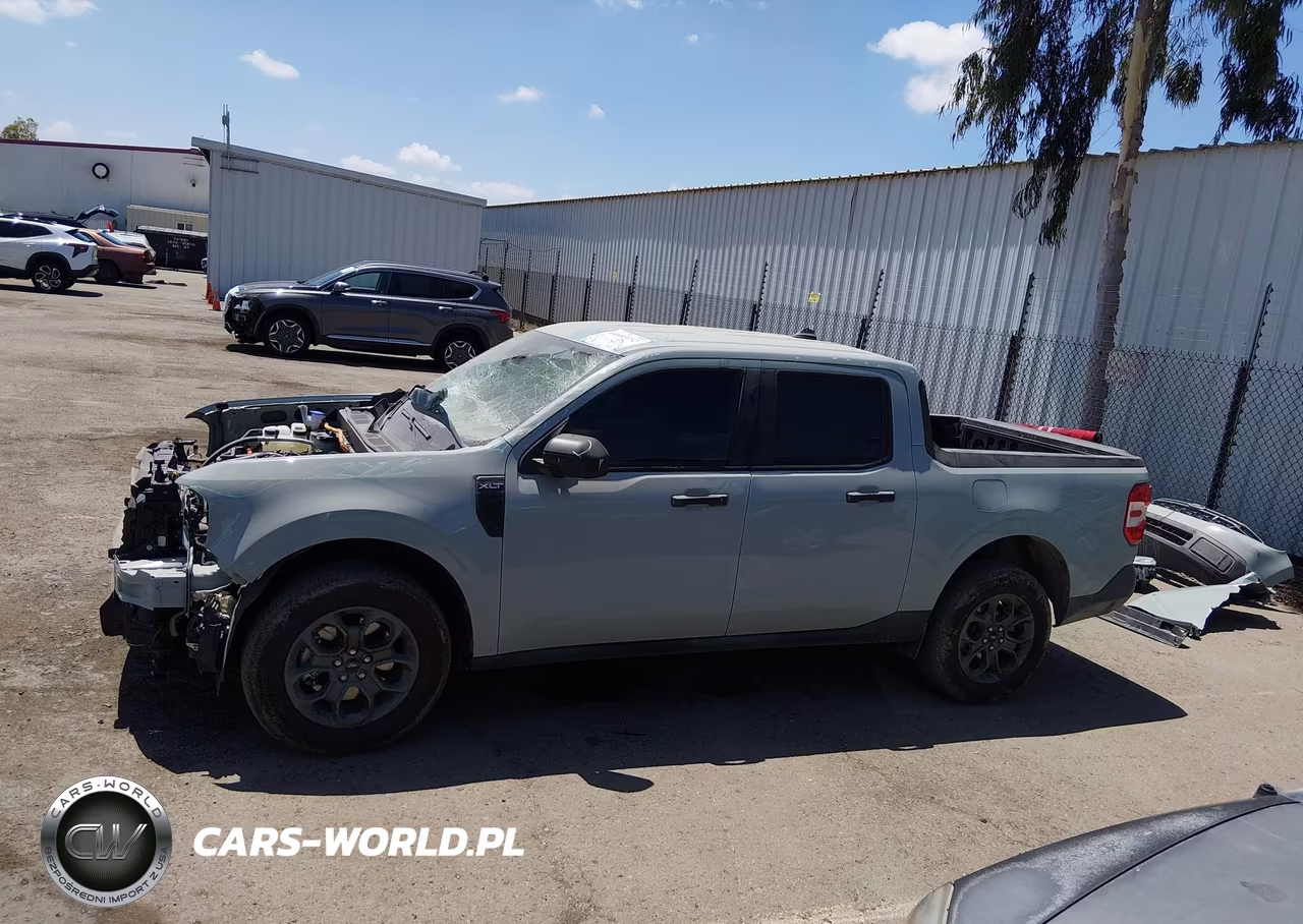 2024 Ford Maverick Xlt VIN:3FTTW8H38RRB42456 - 15