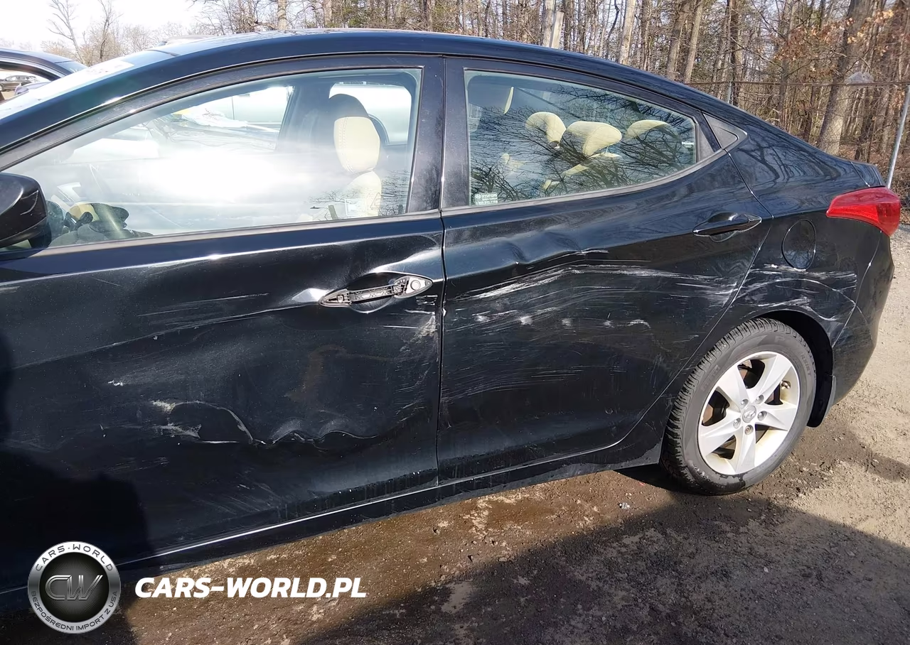 2013 Hyundai Elantra Gls VIN:5NPDH4AE8DH405088 - 6